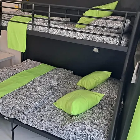 Amo Apartment *
